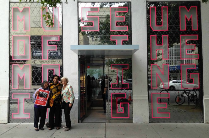 Joanie_Nadine_Marlene_MOMI